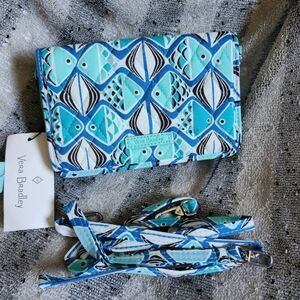 New Vera Bradley Crossbody Wallet